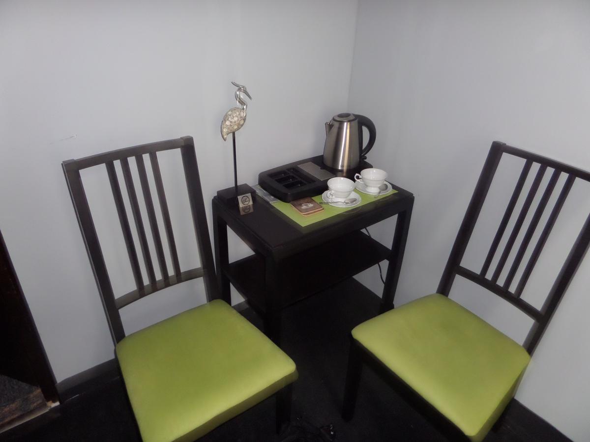 Incepcja 33 Hostel Wroclaw Ngoại thất bức ảnh